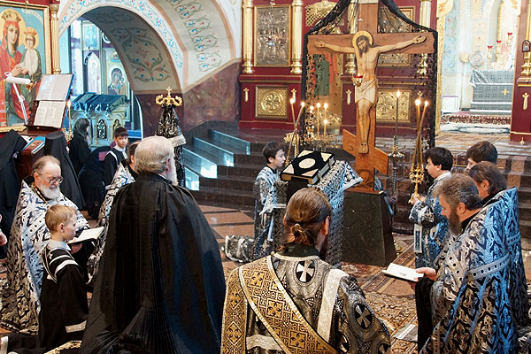 Пассия в Знаменском соборе Иркутска