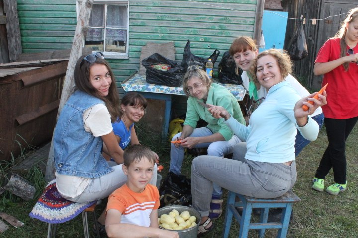 Поход к горному кресту